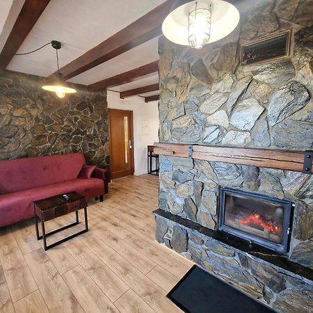 Zielona Przystan Hotel Manasterz Екстериор снимка