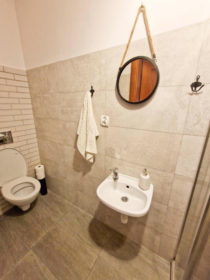 Zielona Przystan Hotel Manasterz Екстериор снимка