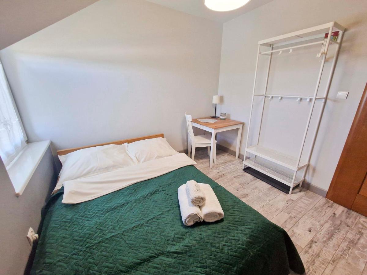 Zielona Przystan Hotel Manasterz Екстериор снимка