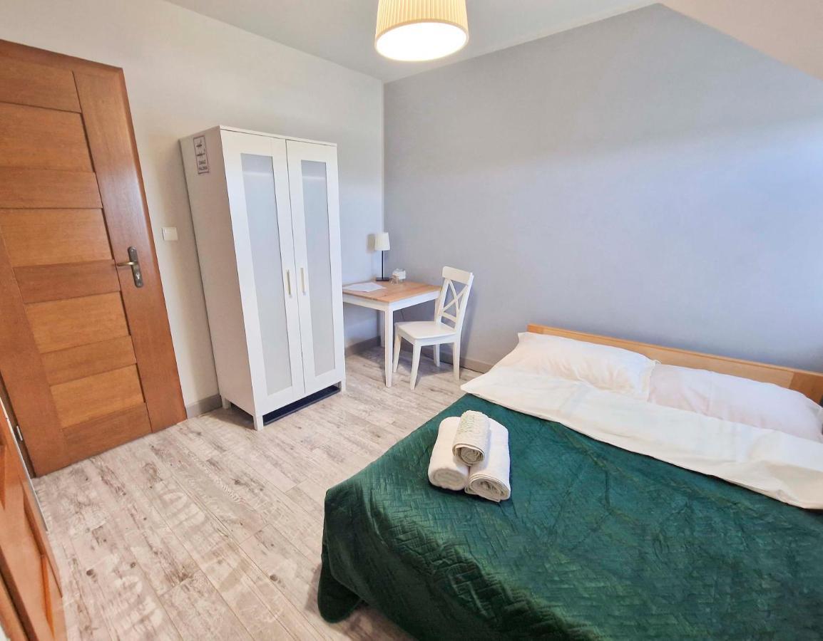 Zielona Przystan Hotel Manasterz Екстериор снимка