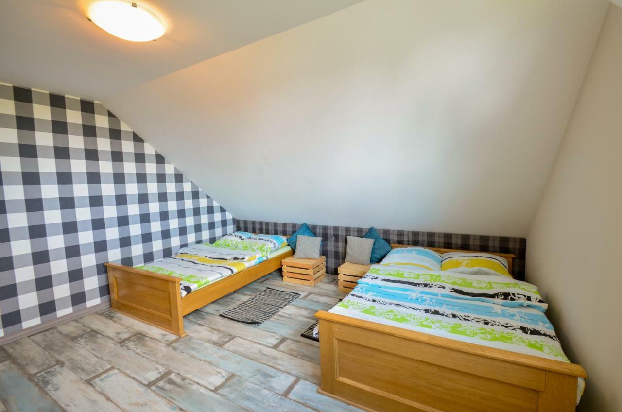 Zielona Przystan Hotel Manasterz Екстериор снимка