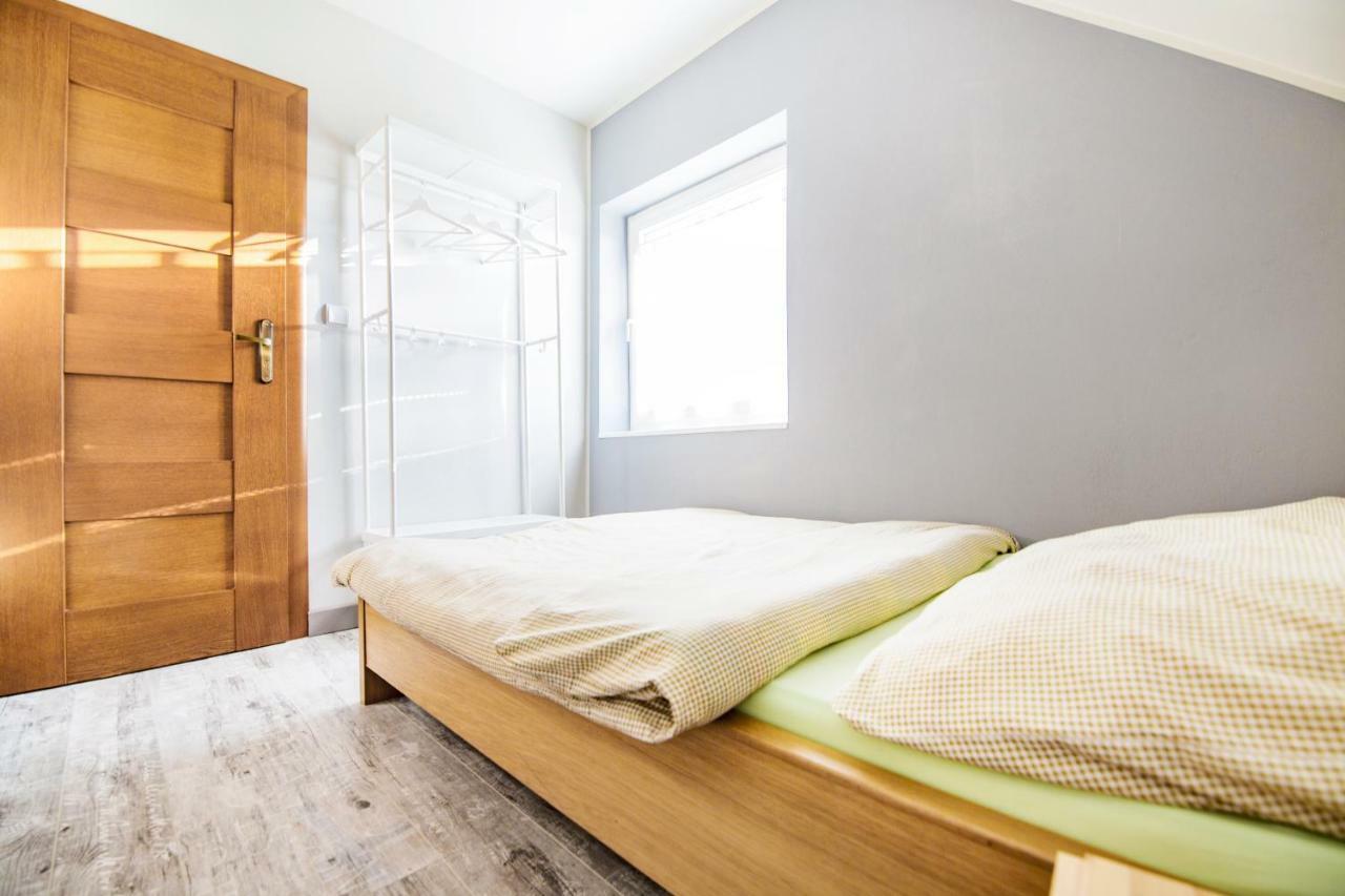 Zielona Przystan Hotel Manasterz Екстериор снимка