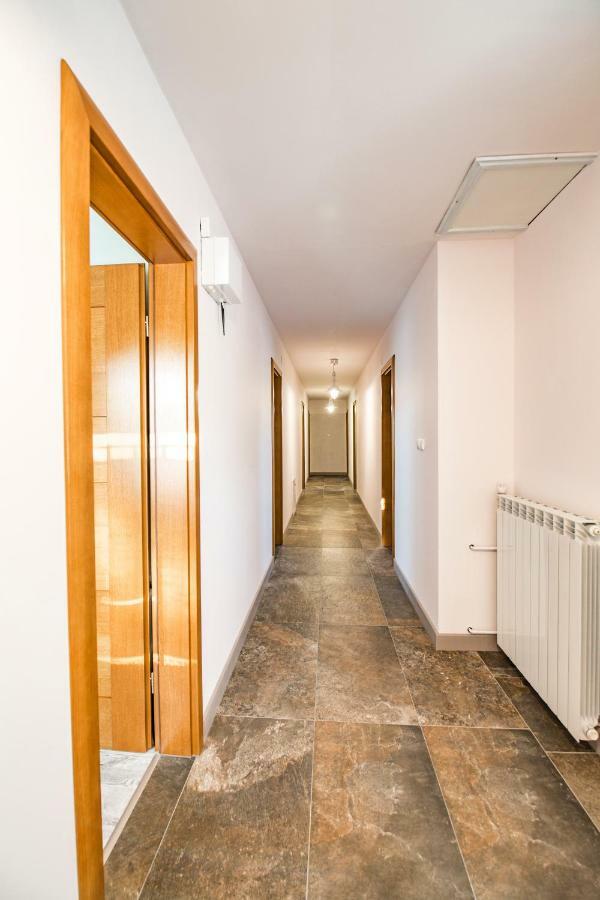 Zielona Przystan Hotel Manasterz Екстериор снимка